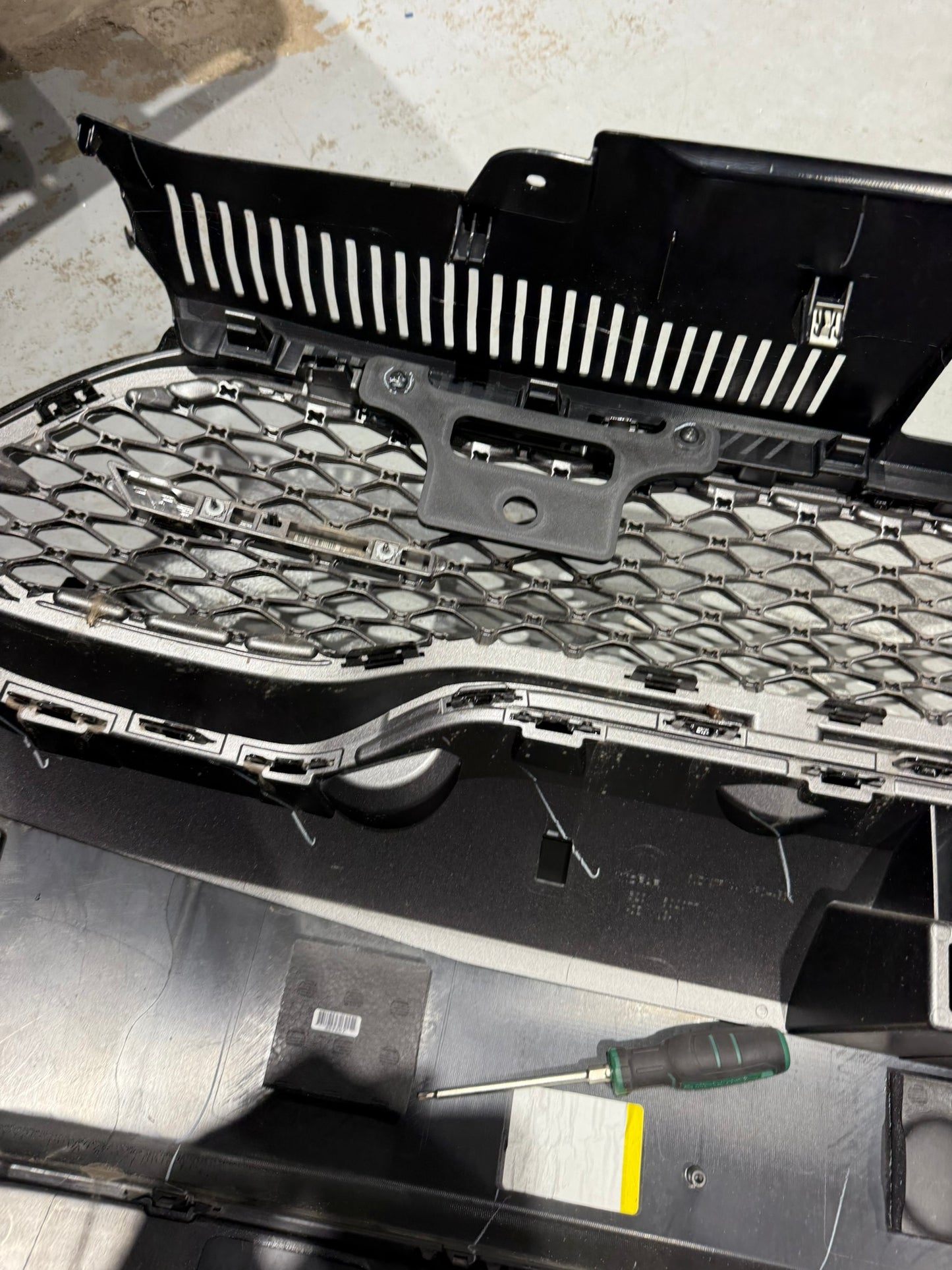 2021-2025 Dodge Durango Pursuit Undercover Stealth Grille Light Brackets